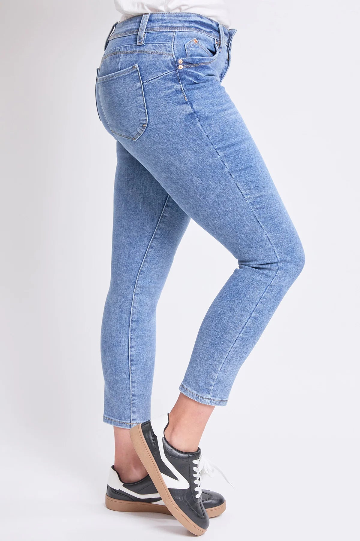 WannaBettaButt Skinny Jeans Medium Blue - Royalty