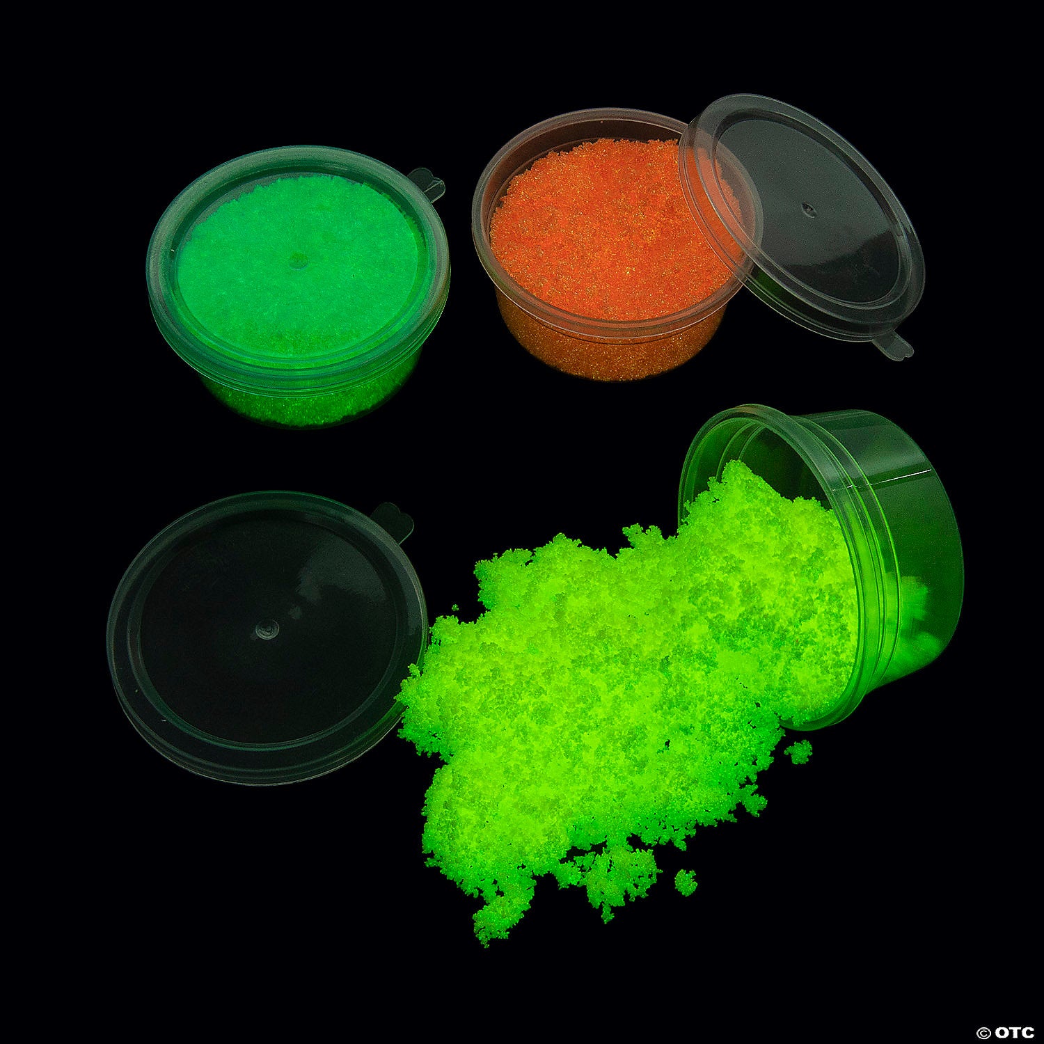 Glow-in-the-Dark Fluffy Growing Sand Foam