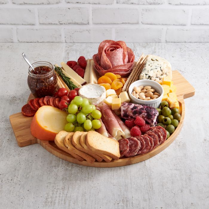 Round Charcuterie Board 18" x 15"