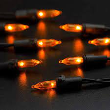 UL 100ct Hllwn String Ligths Org/Blk Wire Tray Pack