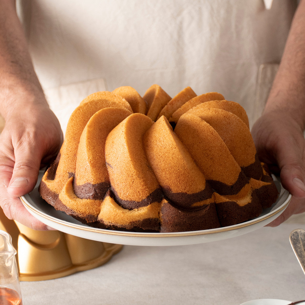 10 Cup Pirouette Bundt Pan