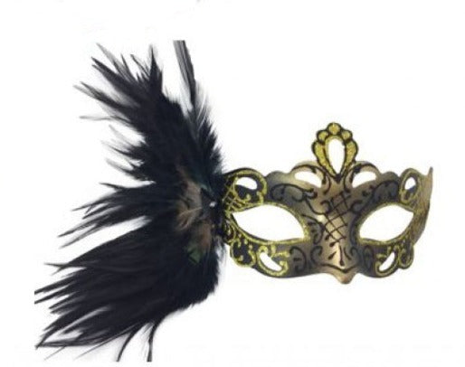 Mask w/Side Peacock Feather Gold