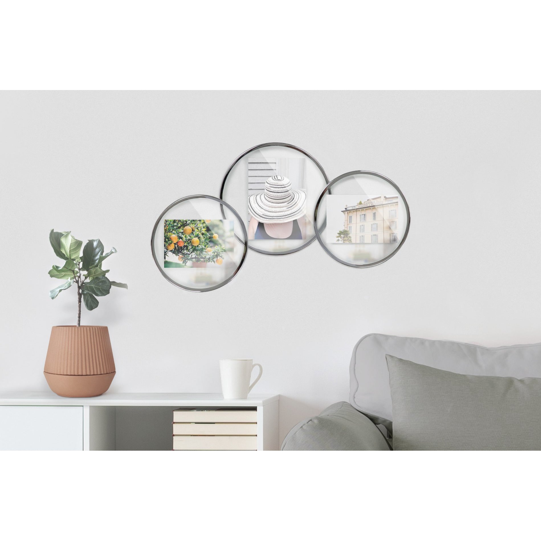 INFINITY ROUND PHOTO DISPLAY 4" x 6" IN 3 COLORS