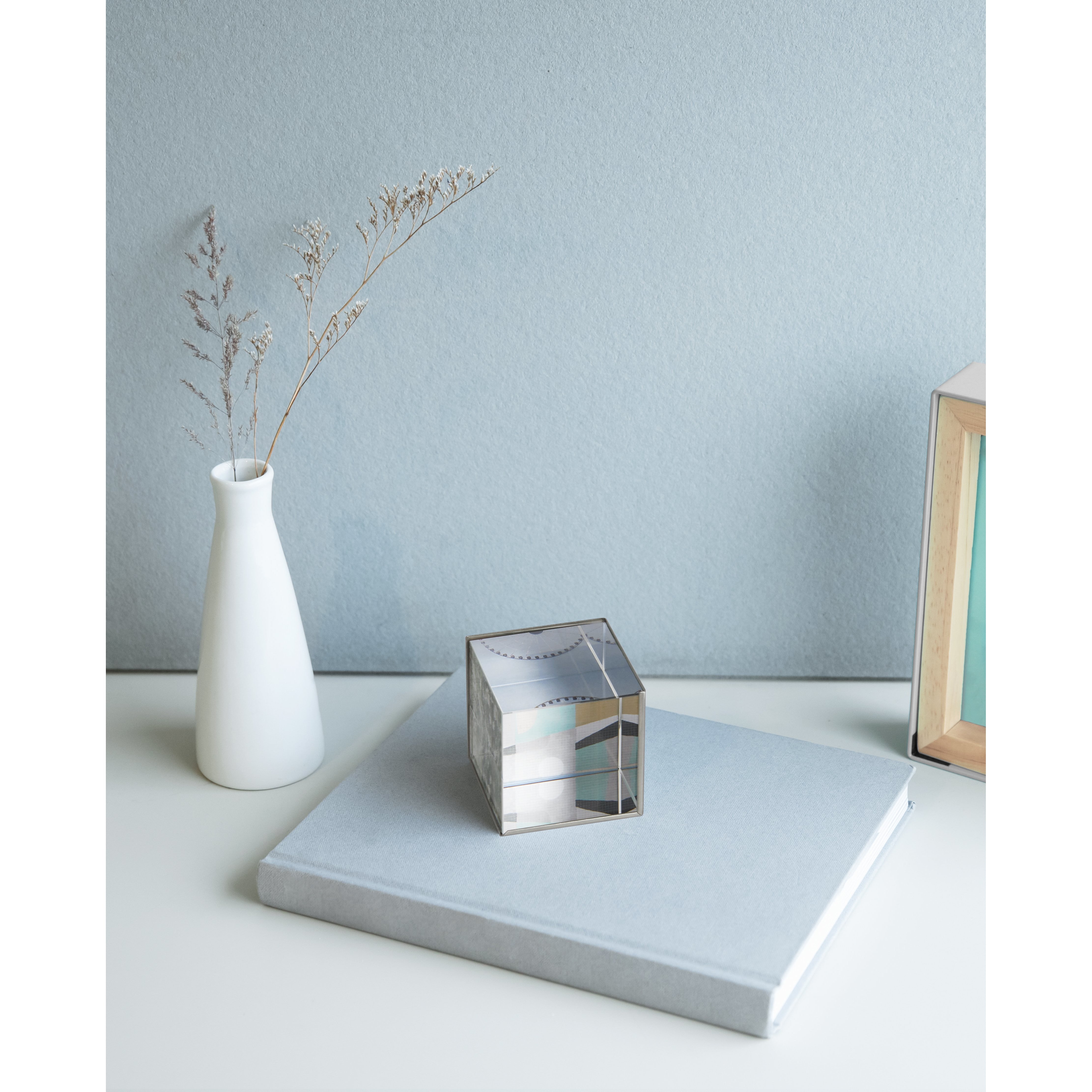 Ice Frame