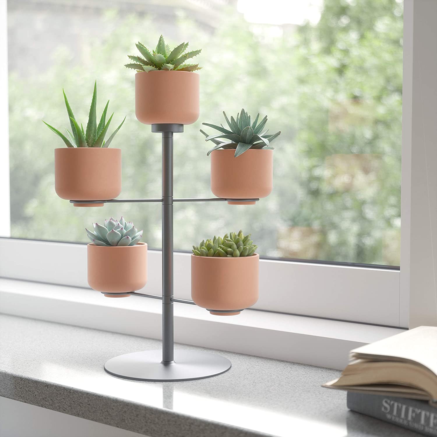 TERRAPOTTA PLANTER TITANIUM