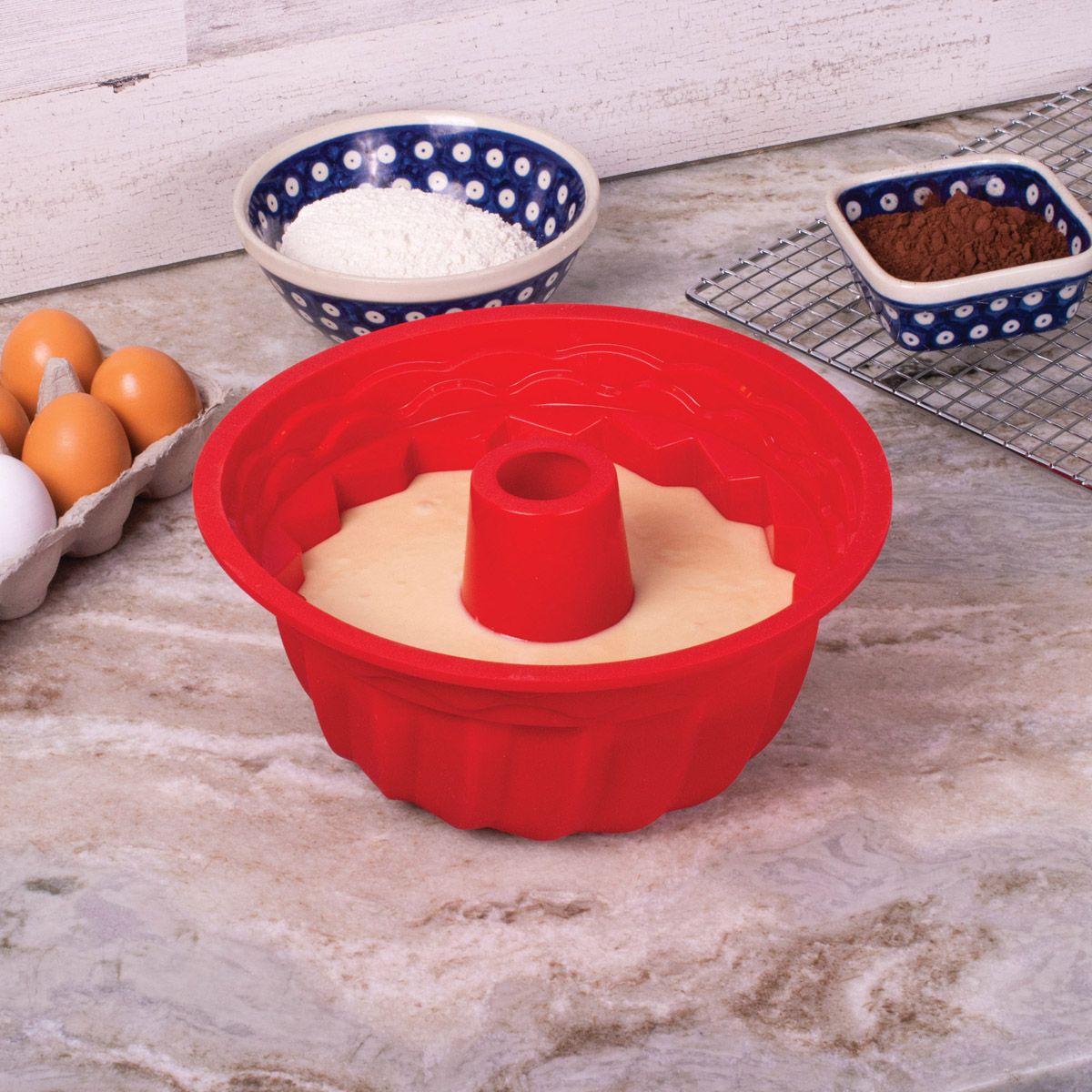 Baking Silicone Deep Fluted Pan, 9.5in