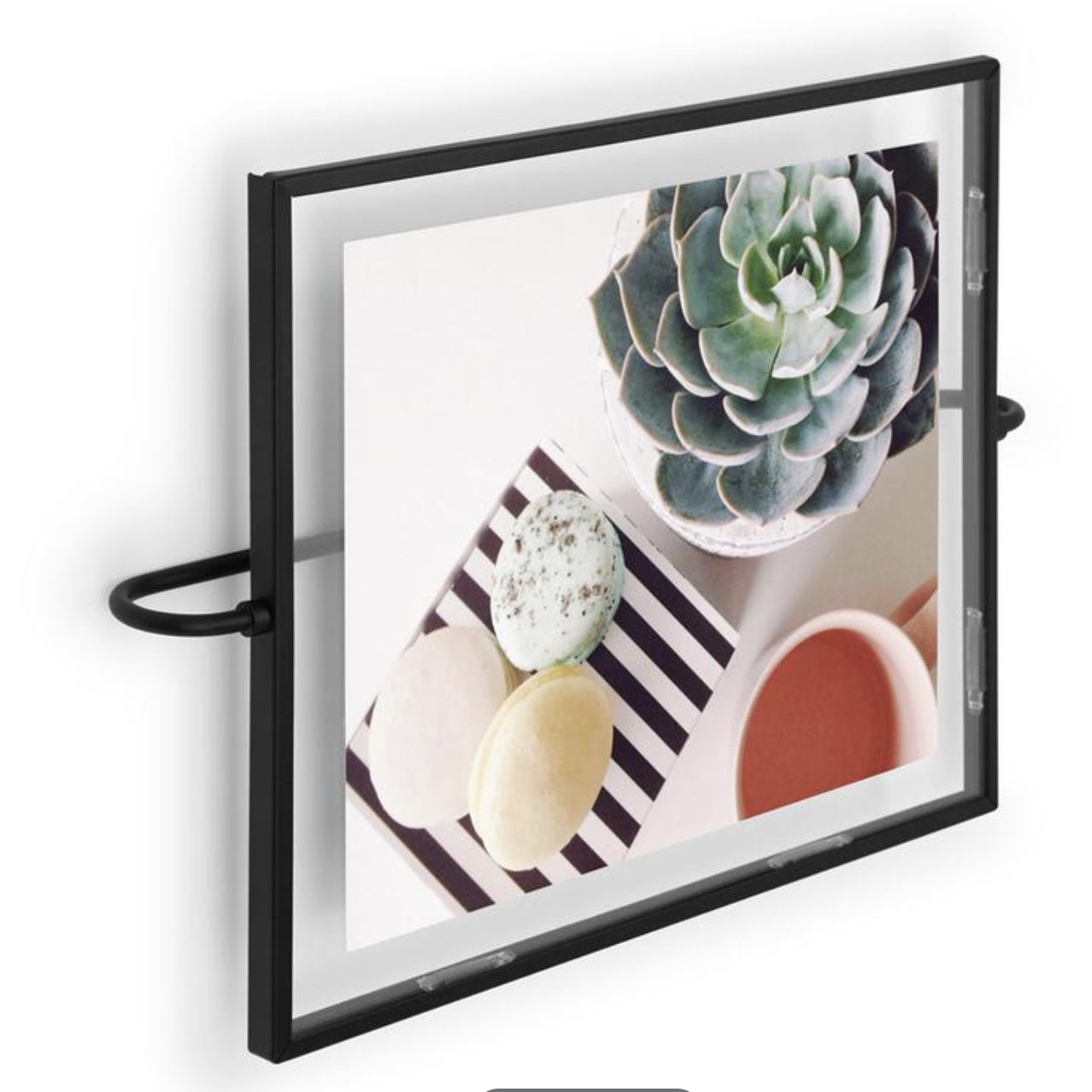 PHANTOM PHOTO FRAME