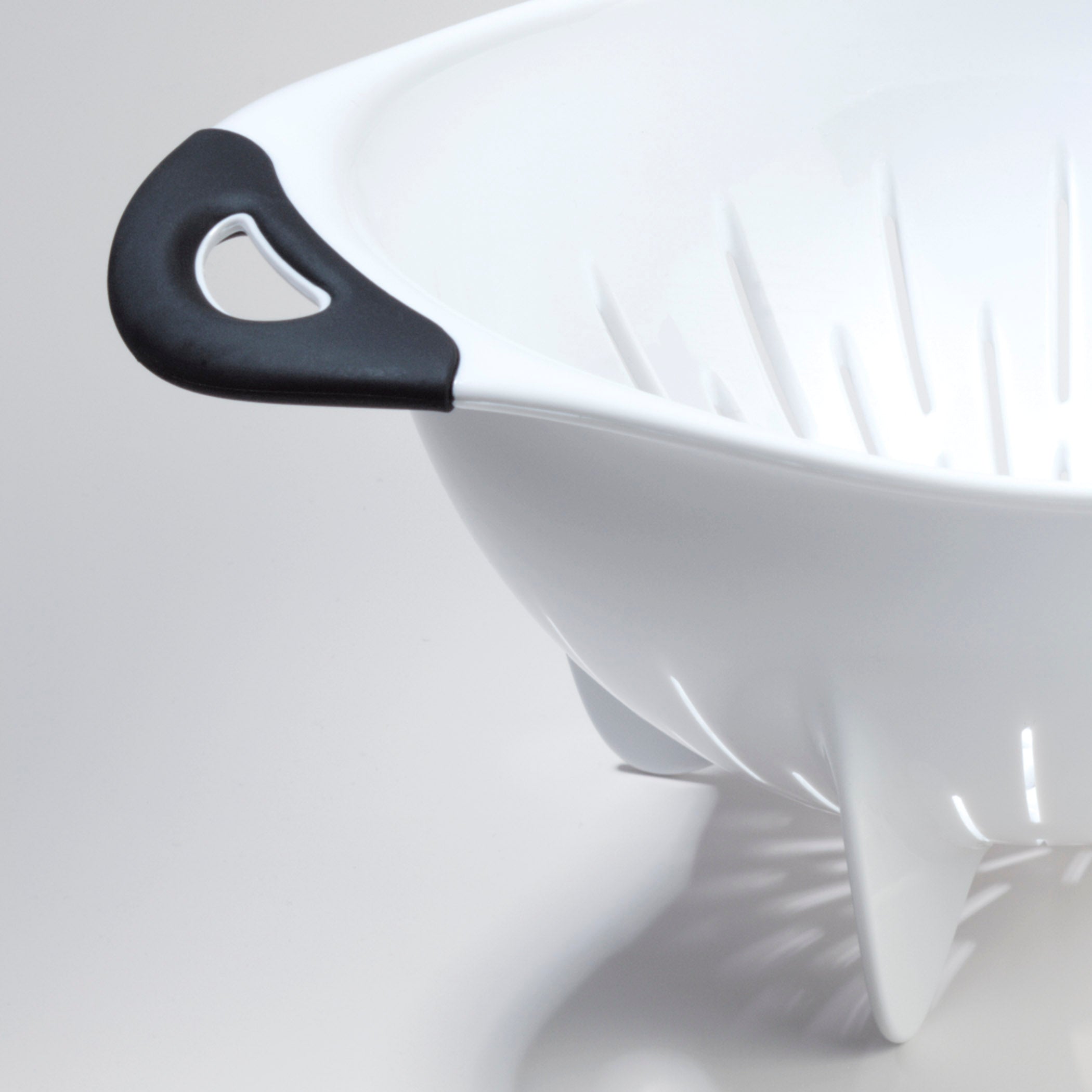 OXO GG COLANDER